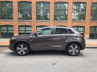 Mitsubishi Outlander Sport 2020