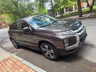 Mitsubishi Outlander Sport 2020