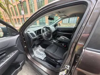 Mitsubishi Outlander Sport 2020