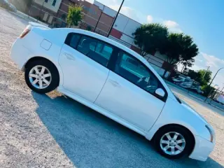 Nissan Sentra 2012