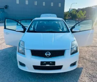 Nissan Sentra 2012