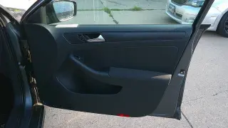 Volkswagen Jetta 2012