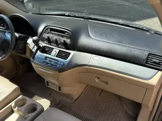 Furgoneta Honda Odyssey 2005