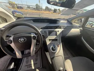 Toyota Prius 2015