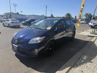 Toyota Prius 2015