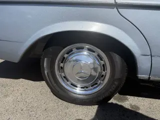 1983 Mercedes-Benz Clase 300