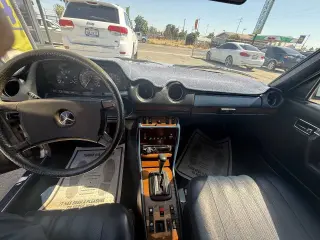 1983 Mercedes-Benz Clase 300