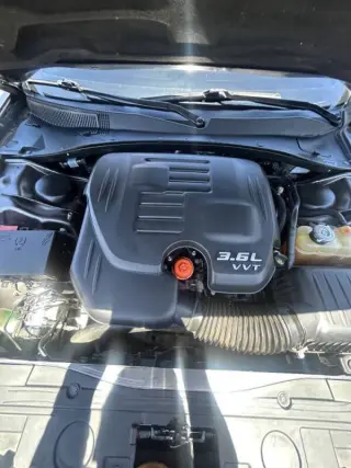 Chrysler 300 2017