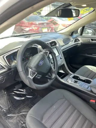 Ford Fusion Híbrido 2019 SE