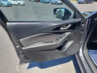 2014 Mazda MAZDA3