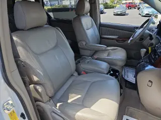 2004 Toyota Sienna