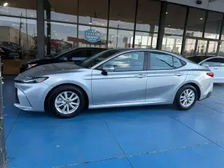 CAMRY LE