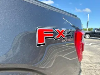 Ford F-150 2021 4x4 XL 4dr SuperCrew 5.5 ft. SB