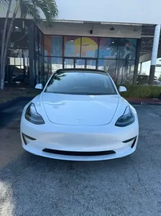 TESLA MODEL 3 STANDARD