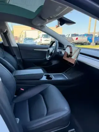 TESLA MODEL 3 STANDARD