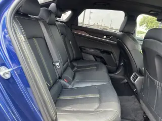 Kia K5 2025