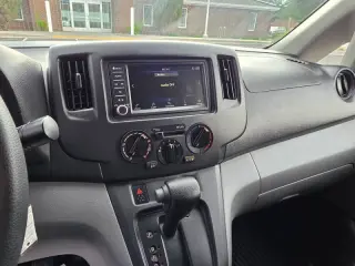 Nissan NV200 2020