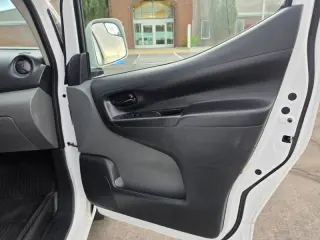 Nissan NV200 2020