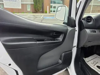 Nissan NV200 2020