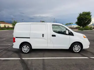 Nissan NV200 2020