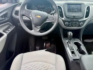 Chevrolet Equinox 2021 LS 4 puertas SUV con 1LS