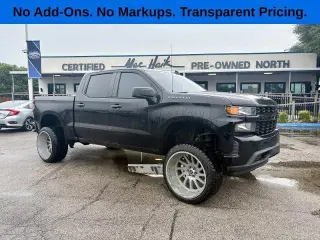 Chevrolet Silverado 1500 2021 4x2 Custom 4 puertas Cabina Crew 5.8 pies. Caja corta