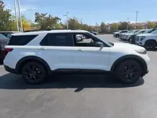 Ford Explorer 2022 ST 4 puertas SUV