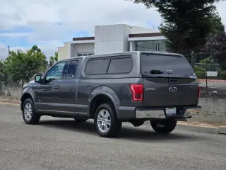 Ford F-150 2015 4x2 Lariat 4 puertas SuperCab 6.5 pies. SB