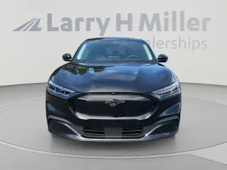 Ford Mustang Mach-E 2024 AWD Premium 4 puertas SUV