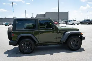 Jeep Wrangler 2023 4x4 Sport 2 puertas SUV