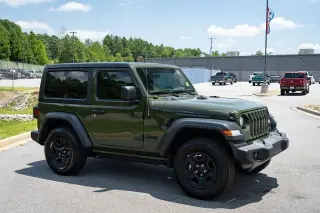 Jeep Wrangler 2023 4x4 Sport 2 puertas SUV