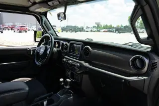 Jeep Wrangler 2023 4x4 Sport 2 puertas SUV