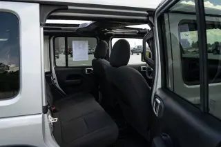 Jeep Wrangler 2023 4x4 Willys 4xe 4 puertas SUV