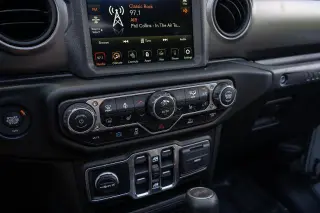 Jeep Wrangler 2023 4x4 Willys 4xe 4 puertas SUV