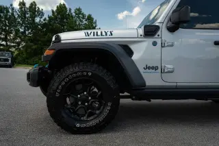 Jeep Wrangler 2023 4x4 Willys 4xe 4 puertas SUV