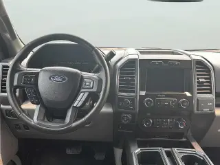 Ford F-150 2019 4x4 XLT 4 puertas SuperCrew 6.5 pies. SB