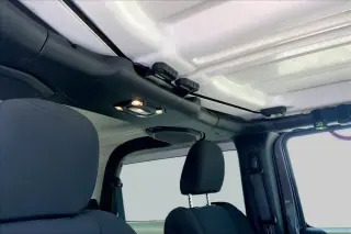 Jeep Wrangler 2022 4x4 Sport 2 puertas SUV