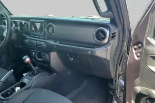 Jeep Wrangler 2022 4x4 Sport 2 puertas SUV