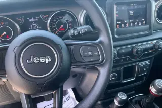 Jeep Wrangler 2022 4x4 Sport 2 puertas SUV