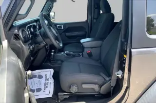 Jeep Wrangler 2022 4x4 Sport 2 puertas SUV