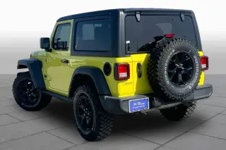 Jeep Wrangler 2023 4x4 Sport 2 puertas SUV