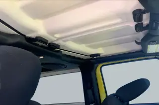 Jeep Wrangler 2023 4x4 Sport 2 puertas SUV
