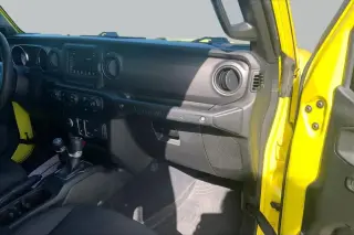Jeep Wrangler 2023 4x4 Sport 2 puertas SUV