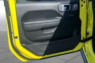 Jeep Wrangler 2023 4x4 Sport 2 puertas SUV