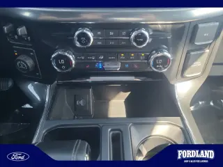 Ford F-150 2021 4x4 Lariat 4 puertas SuperCrew 5.5 pies. SB