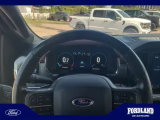 Ford F-150 2021 4x4 Lariat 4 puertas SuperCrew 5.5 pies. SB