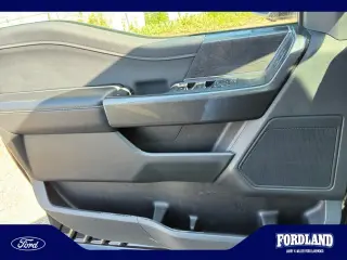 Ford F-150 2021 4x4 XLT 4 puertas SuperCrew 5.5 pies. SB