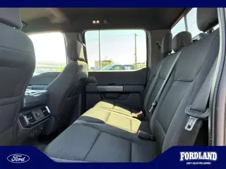 Ford F-150 2021 4x4 XLT 4 puertas SuperCrew 5.5 pies. SB