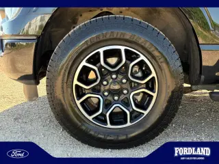 Ford F-150 2021 4x4 XLT 4 puertas SuperCrew 5.5 pies. SB