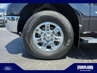 Ford F-150 2013 4x4 Lariat 4 puertas SuperCrew Styleside 5.5 pies. SB